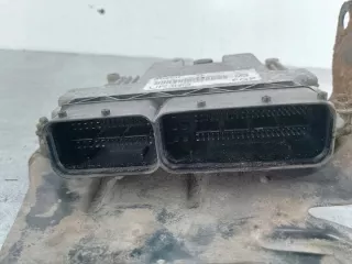 55189927 0281011669 Блок управления двигателем Opel Zafira B Арт e12422019, вид 2