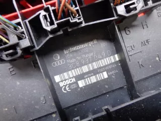 3C8937049D Блок комфорта Volkswagen Passat B6 Арт e12415986, вид 3
