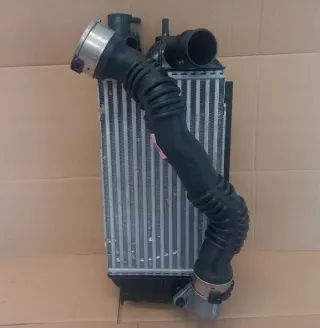 282702M400 28260-2M410 39450-2M400 Интеркулер Kia Sportage 5 Арт e12408034, вид 1