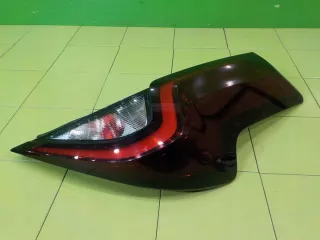 16AB69 Фонарь задний правый Toyota Aygo 1 Арт e12400231, вид 2