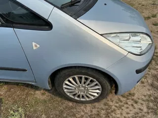  Крыло переднее правое Mitsubishi Colt 6 Арт e12396180, вид 2