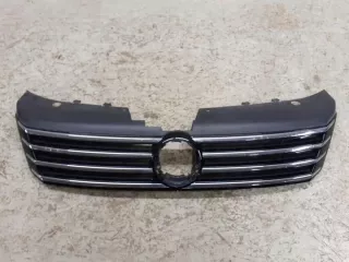 3AA853651 Решетка радиатора Volkswagen Passat B7 Арт e12388838, вид 1