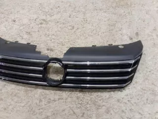 3AA853651 Решетка радиатора Volkswagen Passat B7 Арт e12388838, вид 3