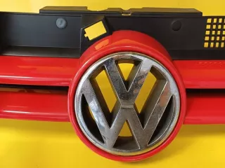 1J0853651G Решетка радиатора Volkswagen Golf 4 Арт e12388787, вид 3