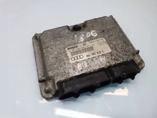 06A906018C Блок управления двигателем Audi A3 8L Арт e12387524, вид 1