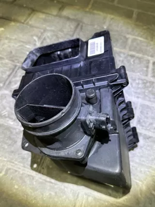 GX63-9600-BC G4D3-12B579-AA Корпус воздушного фильтра Jaguar F-Pace Арт e12382605, вид 2