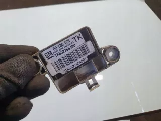 09136123 Датчик удара Opel Vectra B Арт e12380839, вид 4