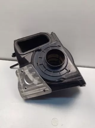 8W0133837B Корпус воздушного фильтра Audi A4 B9 Арт e12380236, вид 3