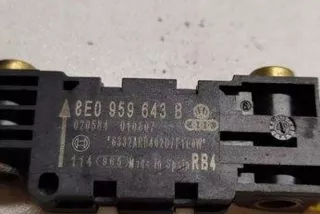 8E0959643B Датчик удара Audi A4 B7 Арт e12377948, вид 3