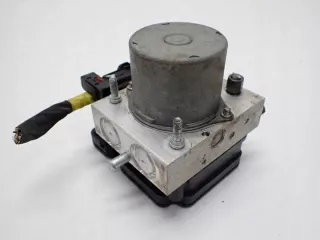 1044745-10-B 1044745-10 Блок ABS Tesla model Y Арт e12372770, вид 2