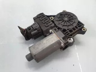 0130821772 Моторчик стеклоподъемника Ford Mondeo 3 Арт e12370508, вид 1