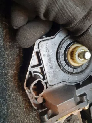 105849103 Моторчик стеклоподъемника Audi A4 B6 Арт e12369643, вид 2