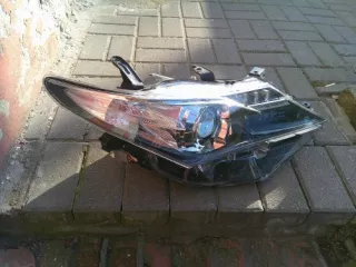 81110-02E21 Фара правая Toyota Auris 2 Арт e12362010, вид 2