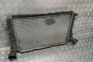 3C0145805P Интеркулер Volkswagen Passat B7 Арт e12361782, вид 2