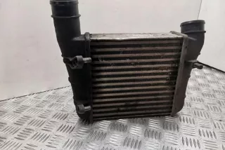 8E0145805F Интеркулер Audi A4 B7 Арт e12359693, вид 2