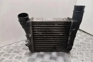 8E0145805F Интеркулер Audi A4 B7 Арт e12359693, вид 3