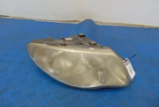 04857830AC Фара правая Chrysler Voyager 4 Арт e12358769, вид 1