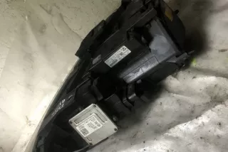 4G0907697D Фара правая Audi Q3 1 Арт e12356082, вид 2