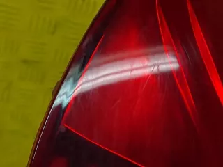 Фонарь задний правый Renault Clio 3 Арт e12347245, вид 4