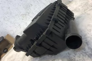 5C0129601CA Корпус воздушного фильтра Volkswagen Jetta 4 Арт e12333615, вид 2
