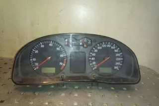 3B0919861B Щиток приборов (приборная панель) Volkswagen Passat B5 Арт e12330833, вид 3