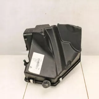 8601677 Корпус воздушного фильтра BMW 5 G30/G31 Арт e12330537, вид 4