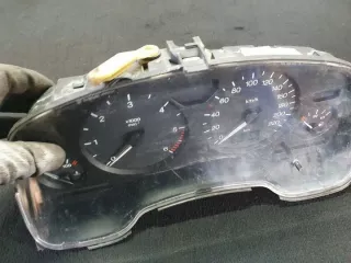 AD09181194 Щиток приборов (приборная панель) Opel Astra G Арт e12329612, вид 2