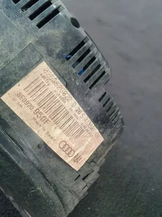 8E0920950F Щиток приборов (приборная панель) Audi A4 B6 Арт e12327001, вид 12