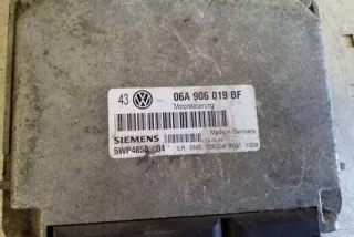 06A906019BF Блок управления двигателем Volkswagen Golf 4 Арт e12321448, вид 2