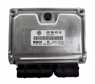 038906012HK Блок управления двигателем Audi A3 8L Арт e12316079, вид 1