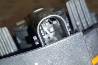 103676200A Датчик удара Tesla model 3 Арт e12312710, вид 2