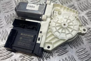 1K0959793G Моторчик стеклоподъемника Volkswagen Passat B6 Арт e12307776, вид 3