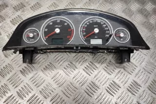 110080166 Щиток приборов (приборная панель) Opel Vectra C  Арт e12305586, вид 2