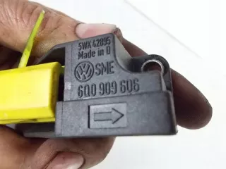 1C0909605C Блок AirBag Volkswagen Passat B5 Арт e12305081, вид 3