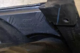 22061971 Фонарь задний правый Mazda 323 BJ Арт e12298159, вид 2