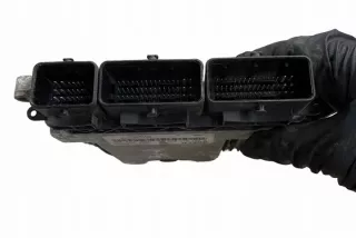 0281017977 Блок управления двигателем Renault Master 3 Арт e12293211, вид 1