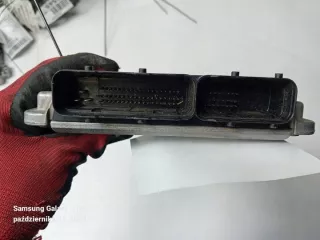0281001634 Блок управления двигателем Opel Vectra B Арт e12292897, вид 3