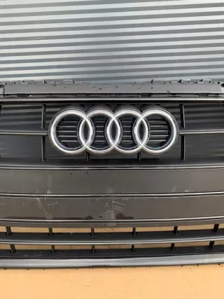 8W0853651D Решетка радиатора Audi A4 B9 Арт e12289644, вид 3