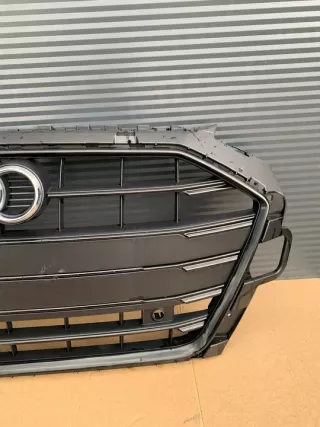 8W0853651D Решетка радиатора Audi A4 B9 Арт e12289644, вид 4