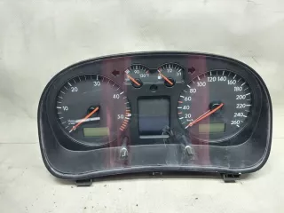 1J0920825C Щиток приборов (приборная панель) Volkswagen Golf 4 Арт e12274492, вид 3