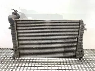 LORK-1821-19959 Интеркулер Volkswagen Passat B6 Арт e12271128, вид 1