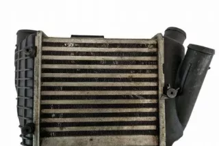 8E0145806C Интеркулер Audi A4 B7 Арт e12269766, вид 2