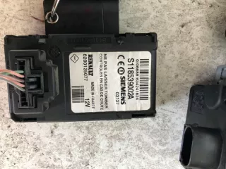 0281011275 8200305678 Блок управления двигателем Renault Scenic 2 Арт e12244481, вид 3