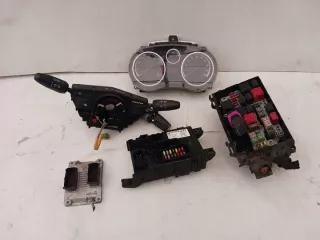 0261208940 Блок управления двигателем Opel Corsa D Арт e12243694, вид 1