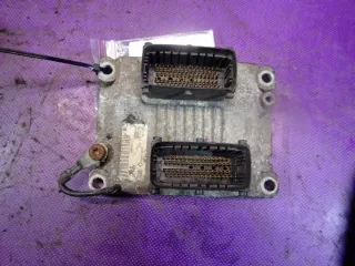 0261208669 55556629 Блок управления двигателем Opel Astra G Арт e12243612, вид 1