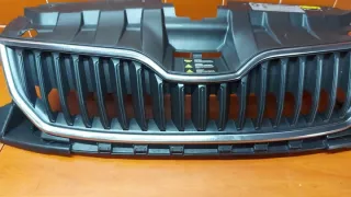 6V0853653 Решетка радиатора Skoda Fabia 3 Арт e12240228, вид 7