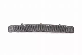 A2048852123 Решетка радиатора Mercedes C W204 Арт e12239421, вид 1