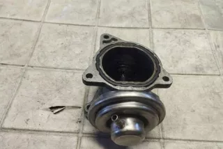 038131501AN Клапан EGR Seat Toledo 3 Арт e12235048, вид 1