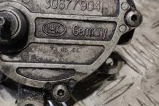 30677904 Насос вакуумный Volvo S60 3 Арт e12224972, вид 1