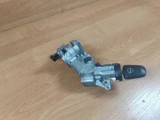 N0501882 N0501881 2421430 NO501882 Замок зажигания Opel Astra H Арт e12223042, вид 1